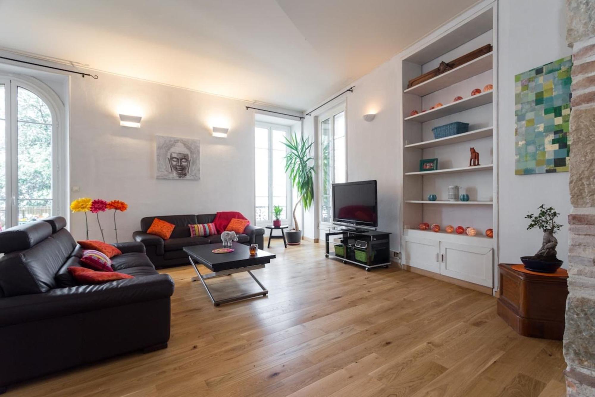 Etats Unis 892 - Spacious Flat On Sea Front Wac